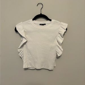 Super cute Zara basic white top with ruffled sleeves